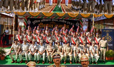 उज्जैन पीटीएस: दीक्षांत समारोह में पूरी हुई 313 दिन की सख्त ट्रेनिंग, 206 आरक्षक मे 61आरक्षक बने साइबर वॉरियर!!